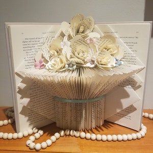 Folded Book Art-Flower Bouquet-Wedding Anniversary-Unique Gift-Birthday-For Her-Recycled Books-Origami-Paper Flowers-Mother&#39;s Day