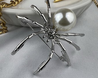 Sparkling Silver Spider Brooch Pin | Witchy Web Accessory | Luxury Vintage Style Lapel Gift Jewellery