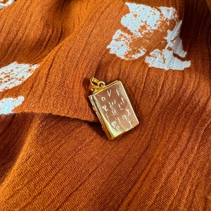 Book locket