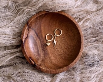 Pendientes con dijes de Enemigos a Amantes / Pendientes de libros, joyas para amantes de los libros, pendientes con dijes dorados