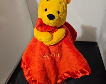 Just Play Inc. Disney « Winnie l'ourson » câlin avec hochet