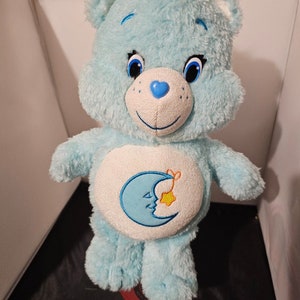 2015 Bisounours bleu clair en peluche en peluche de 33 cm 13 po. bleu clair Q1 image 1