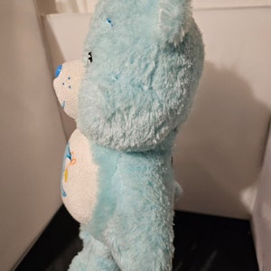 2015 Bisounours bleu clair en peluche en peluche de 33 cm 13 po. bleu clair Q1 image 2