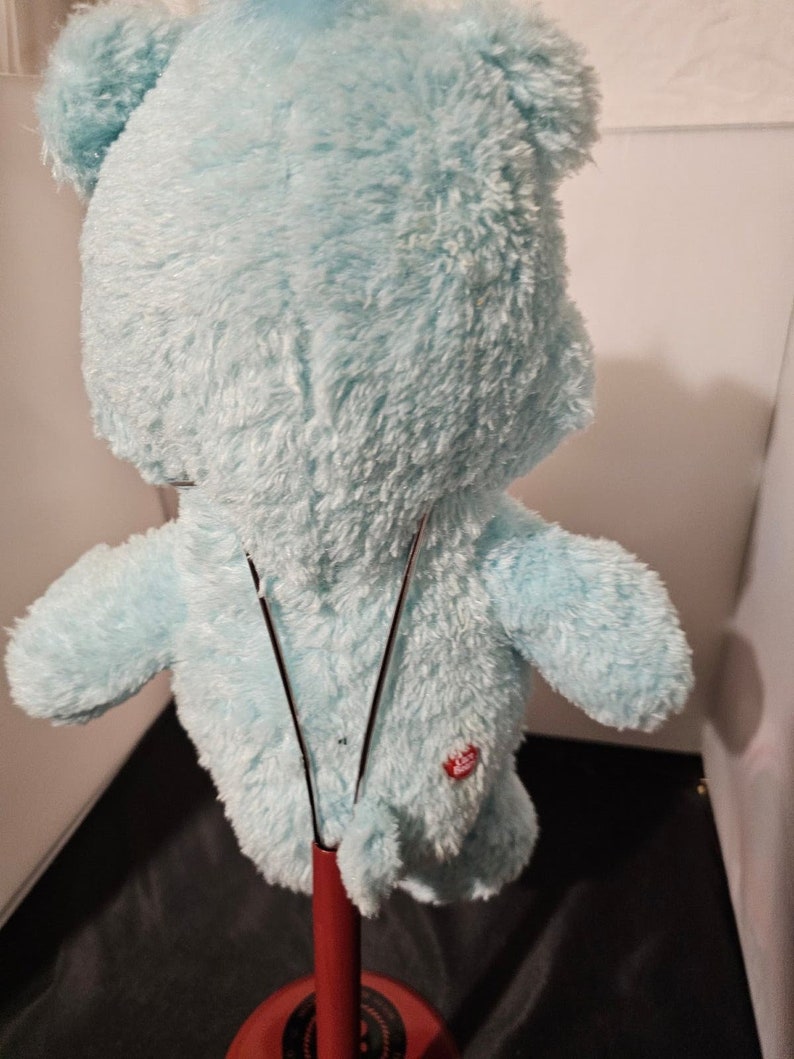 2015 Bisounours bleu clair en peluche en peluche de 33 cm 13 po. bleu clair Q1 image 3