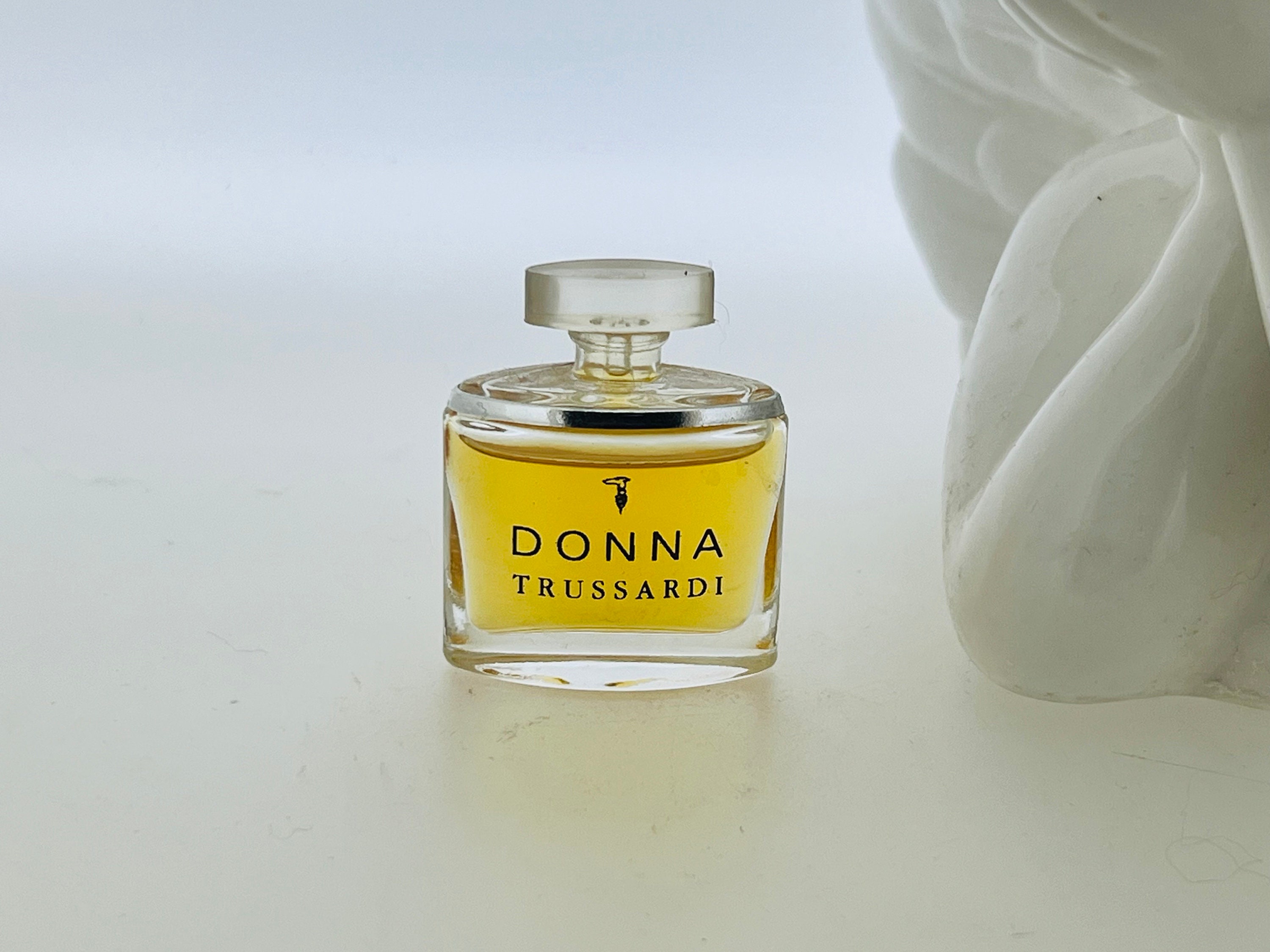 Vintage Donna Trussardi (eau De Toilette) by Trussardi (1994) Ml
