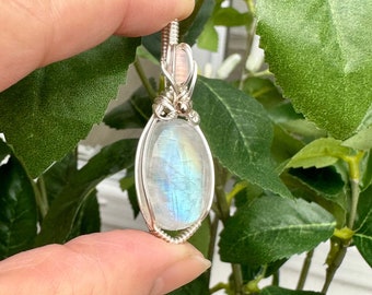 Handmade Sterling Silver Wire Wrapped Opal Rainbow Moonstone Pendant, Jewellery,Gemstone Necklace ,Gift for her Wife,Birthday,Christmas gift