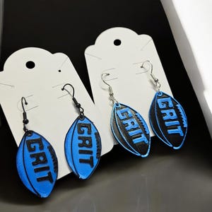Pendientes de fútbol impresos en 3D: paquete de fans de Detroit Grit (3 pares)