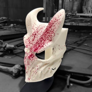 3D-geprint schedelmasker sculptuur slachten om te heersen geïnspireerd beweegbare kaak desktop studiodisplay