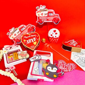 Personalized Valentine&#39;s Treat Box: Custom Kids Party Favors