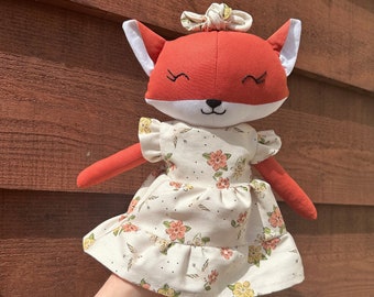 Poupée chiffon Renarde Printanière - peluche décorative - Fox plush