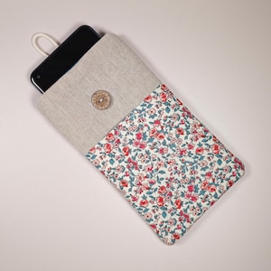 Etui téléphone tissu fleuri rose, fait main, une idée cadeau tendance et écologique