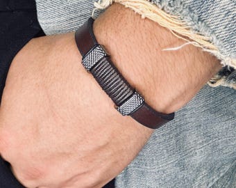 Engraved Brown Leather Mens Bracelet - Personalized Man Gifts