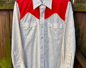 Vintage 1970s Western Yoke Floral Long Sleeve Pearl Snap Shirt | Karman | Modern Size Medium