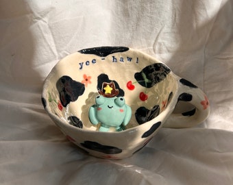 Cowboy Frog Howdy Peekaboo Mug