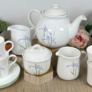 Correlle Shadow Iris Tea & Coffee Set - 12 Piece