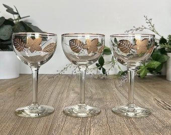 Vintage Libbey Gold Leaf Wine Glasses - Set of 3