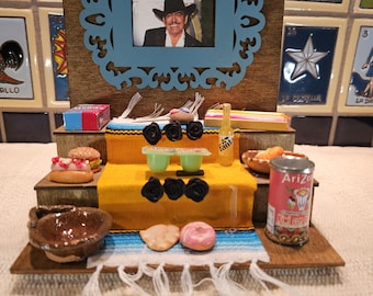 El Chiquito Ofrenda – Día de los Muertos Altar – Handmade Wooden Memorial Altar