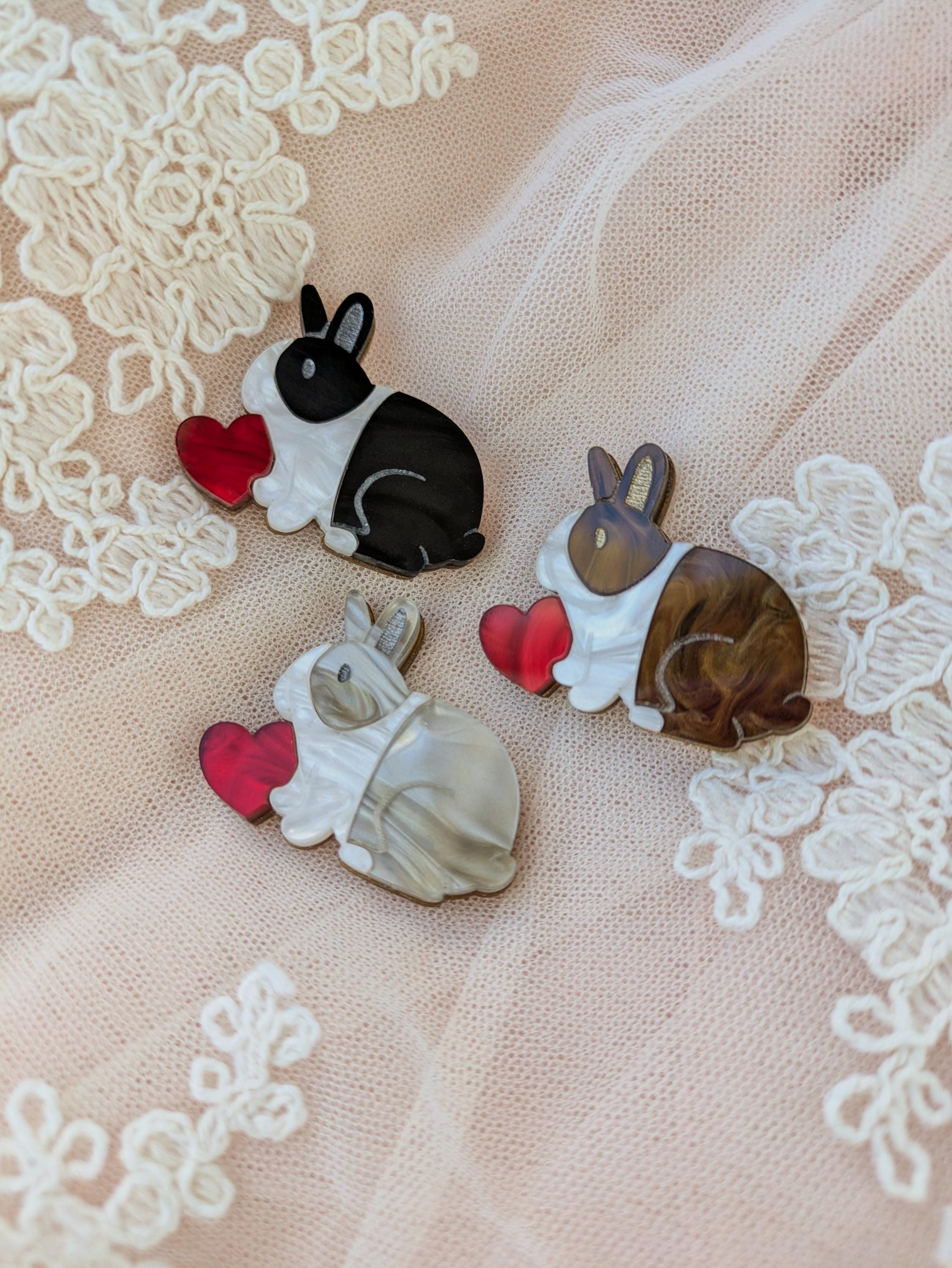 Bunny Brooch - Etsy