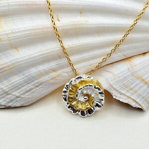 Savannah Swirl Necklace (Gold/Silver Chain Option)
