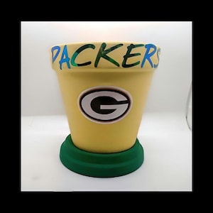 Green Bay Packers Versatile 6&quot; By 6&quot; Sized Pot - Perfect For Candy, Snacks, Trinkets Or As A Flower Pot | NFL Fan Gift | Packers Party Decor