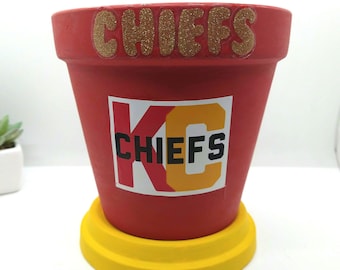 Kansas City Chiefs Versatile Medium Pot - For Candy, Snacks Or As A Flower Pot - NFL Fan Gift - Chiefs Party Decor - Decals Vary