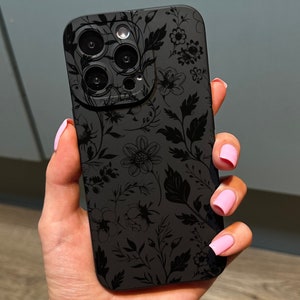Coque de téléphone noire à imprimé floral 17 16 15 14 13 12 11 11 Pro Max Mini 7 8 XR XS X Coque de téléphone antichoc avec nom personnalisé