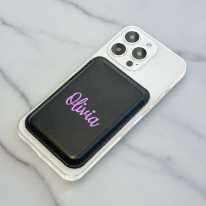 Carteira magsafe com nome personalizado, carteira magnética de couro vegano para iphone 15 14 13 12 com nome rosa personalizado