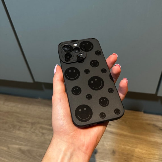 スマイリーフェイス スマホケース（名前入り） iPhone 17 16 15 14 13