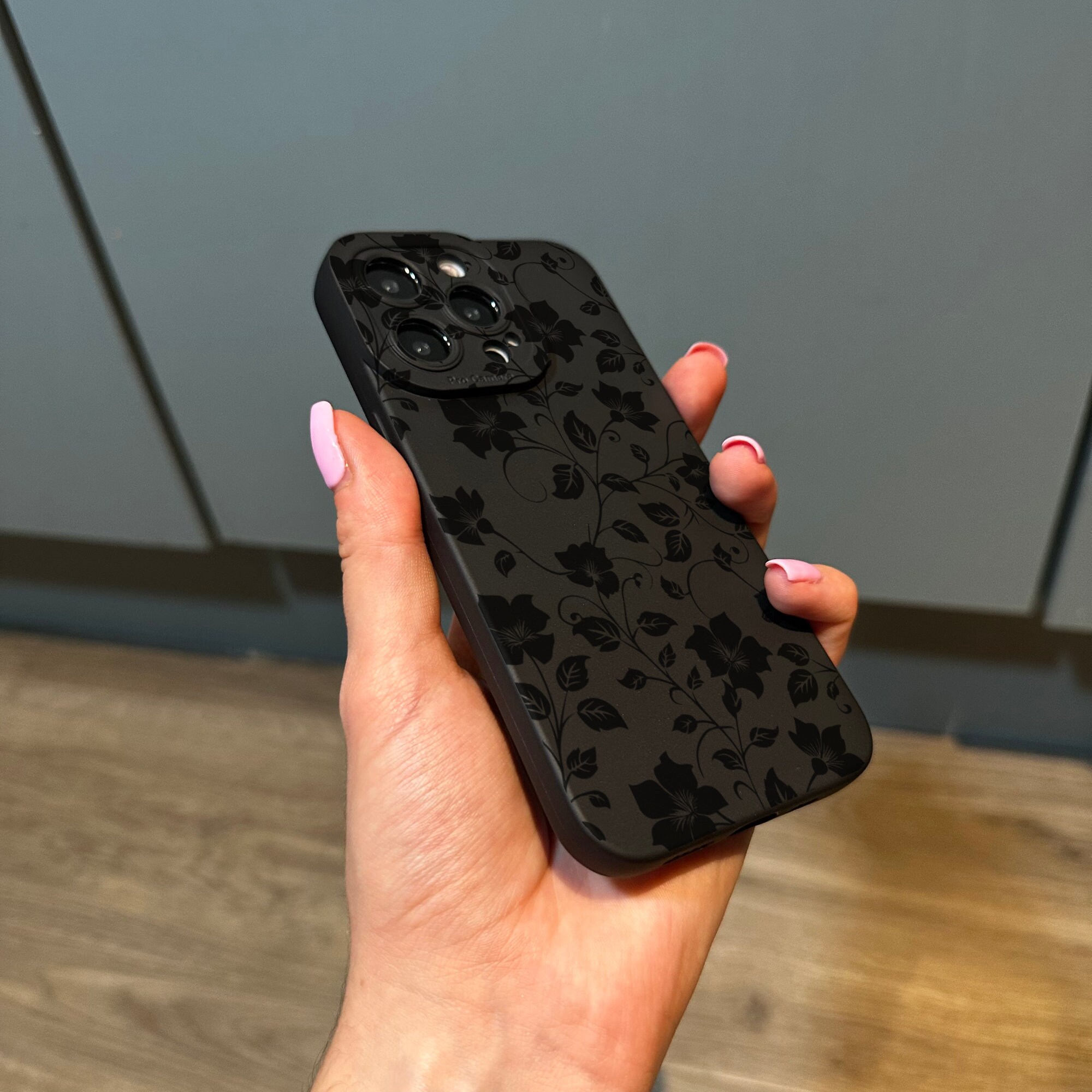 Black Floral Print Phone Case for iPhone 17 16 15 14 13 12 11 11