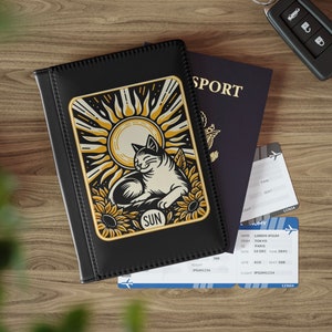 Sun Tarot kattenpaspoortcover - PU-reisportemonnee van kunstleer - RFID-blokkerende houder met kaartvakken - cadeau voor kattenliefhebbers, reiscadeau