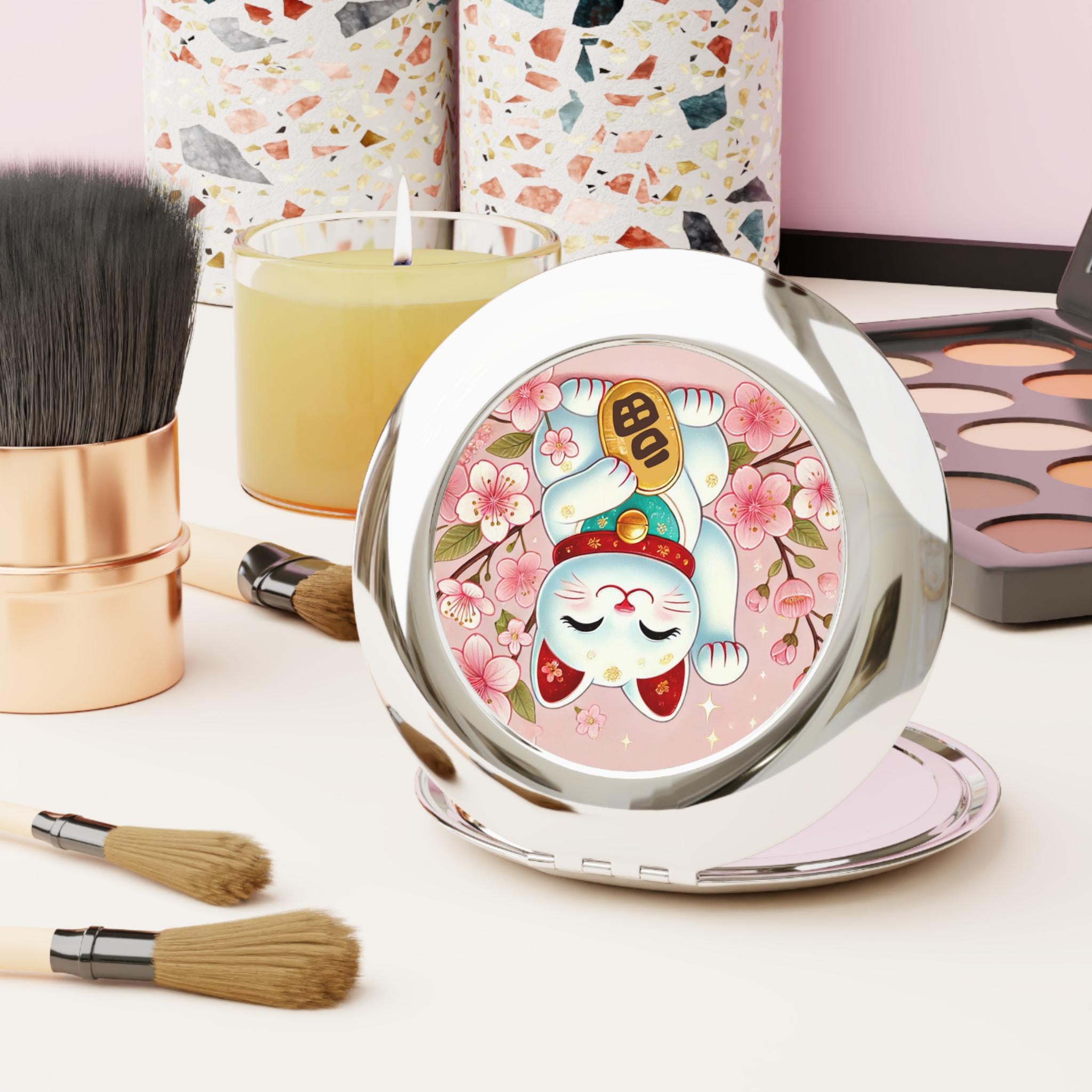 Lucky Cat Compact Mirror: White Maneki Neko Travel Makeup Mirror