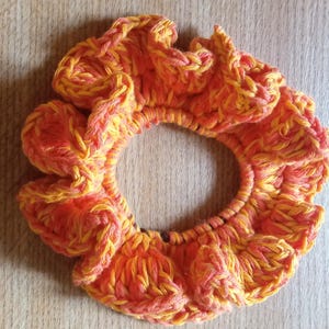 Scrunchie Crochet Pattern, Easy Tutorial for Hair Tie