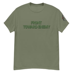 Claymore M18, Front Toward Enemy, Men&#39;s classic tee