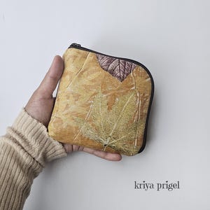 Frauen Brieftasche, Kleine Brieftasche, Leder Brieftasche, Brieftasche mit Öko-Print, Gelbe Brieftasche, Brieftasche mit Botanischem Druck, Brieftasche mit natürlichem Farbstoff
