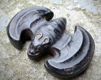 Vintage Jade Bat, Curiosities, Hand Carved Bat Talisman