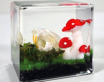 Rat Skull with Mushrooms in Resin Cube, Goblincore Diorama