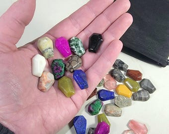 Mini Coffin Gemstone Set, Random Natural Stone Carvings (10 Pieces)