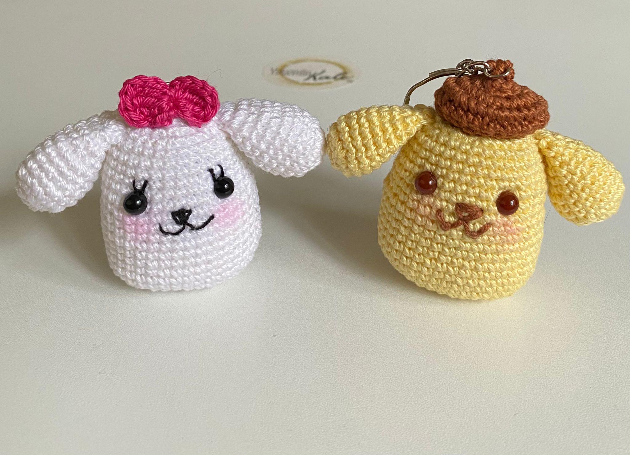 Pattern Amigurumi pompompurin and macaron keychain