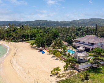 Tropical beach picture