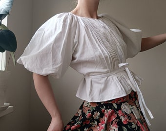 Antique linen folk blouse with  puffy sleeves and pleats