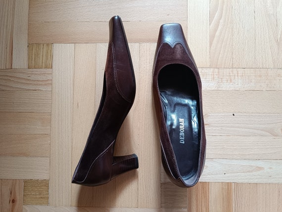 Vintage Italian leather shoes with low heel and square toe / vintage Italian suede shoes/  EU 37 / Lavorazione artigiana women leather shoe