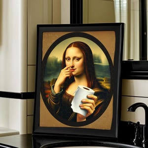 Funny Mona Lisa Bathroom Wall Art Printable - Quirky Bathroom Sign Decor - Classic Art Parody - Restroom Humor-Unique Housewarming Gift Idea