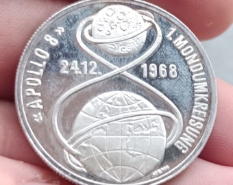 Médaille 1ère orbite lunaire d’Apollo 8 Rare 1968 en Argent