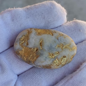 Native Gold Nugget with Quartz Reproduction Replica Numismatic Rare