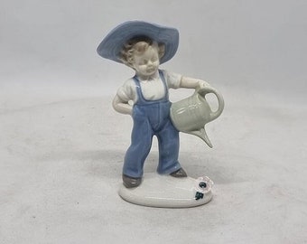 Vintage Farmer Figurine, Made in East Germany GDR 1960s. Rare find, Collectible.