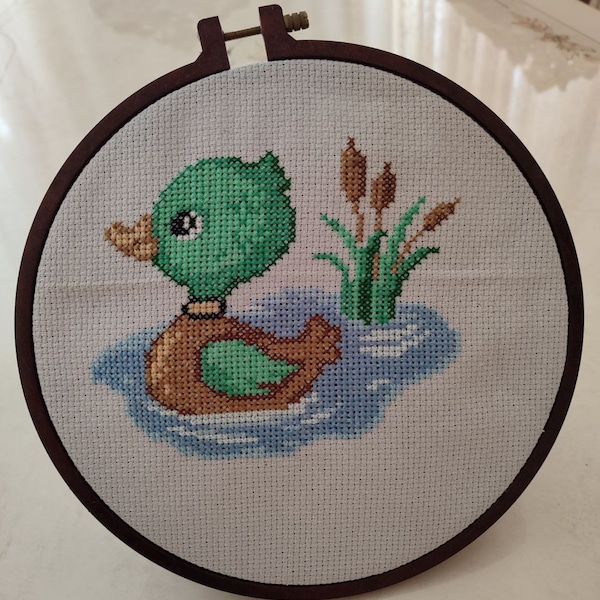 Duck cross stitch, diy, how-to cross stitch, embroidery, pattern, dmc, supply, instruction, baby, nursery, easy