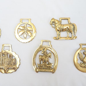 Vintage Set of 7 Horse Brass Medallions | Antique Decorative Horse Brass Plaques Martingale collection | Seven Brass Ornaments | England (PA