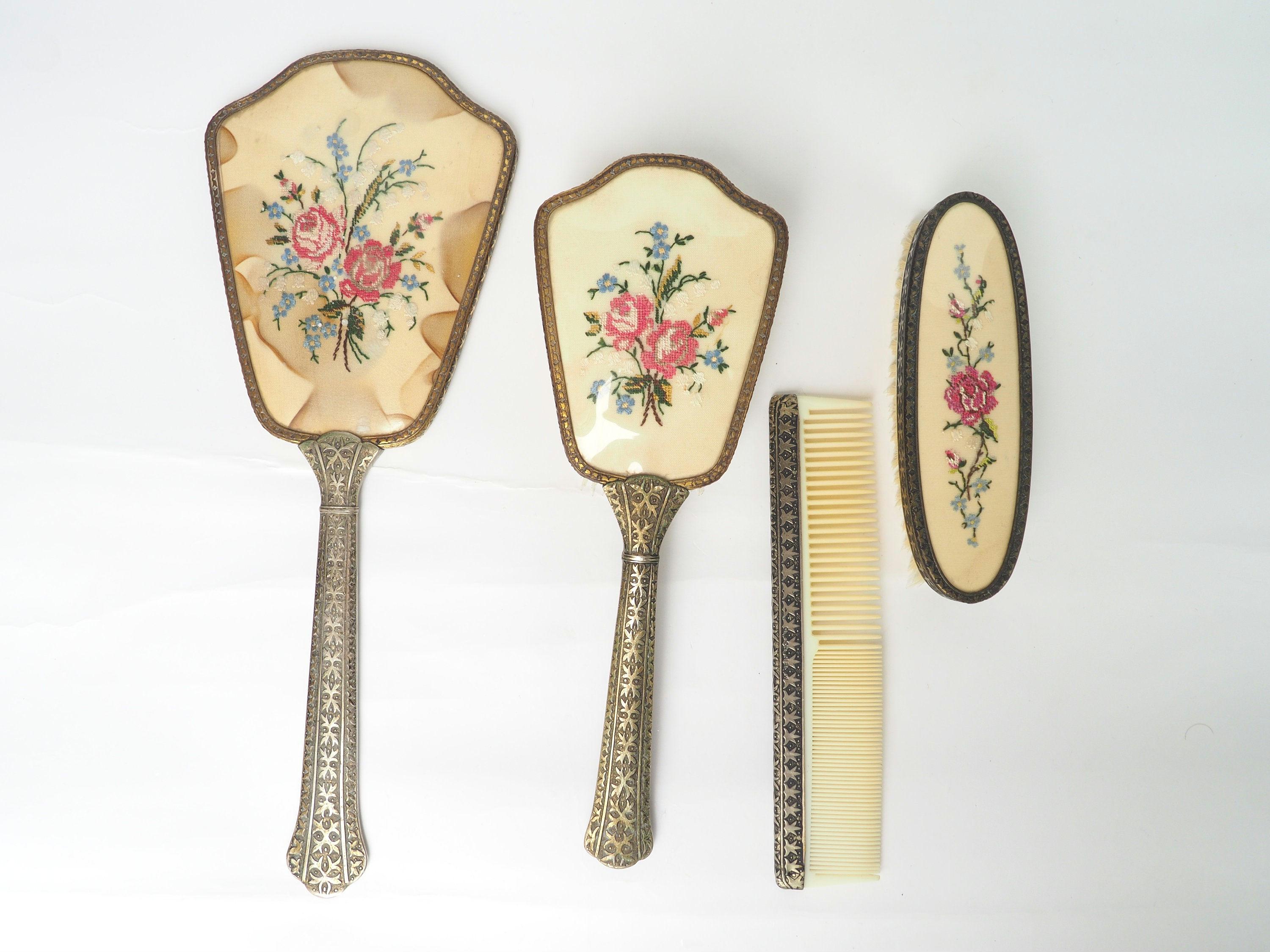 Vintage  display picture 3