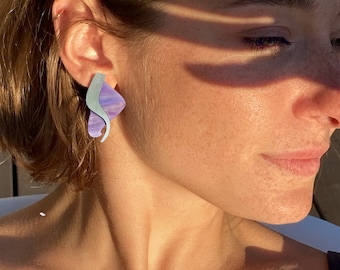 Livia pearly earrings - Original acrylic jewelry - Purple & Pink pearly - Design - Creator - Laser cutting - Paris