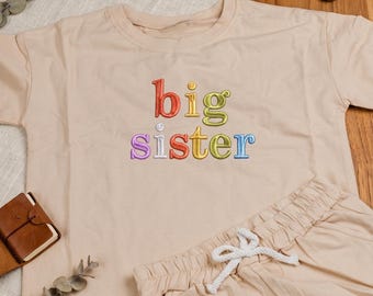 Camiseta bordada "Hermana mayor/Hermana menor", regalo para niños, conjunto de verano a juego para bebés y niños pequeños, regalo para niña, conjunto corto personalizado para niños